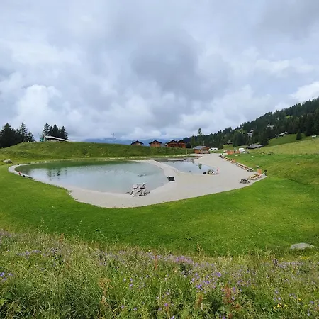 Asters B1 A 5 Personnes Emplacement Ideal Vue Sur Les Montagnes